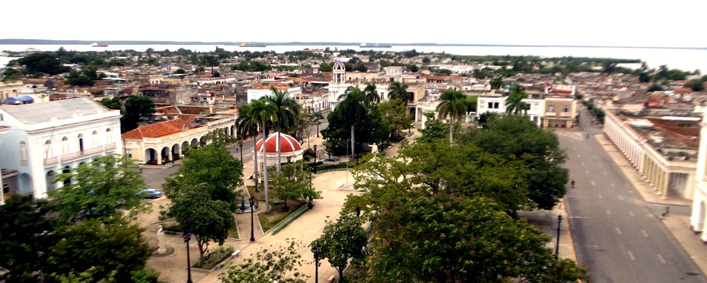 parque-jose-marti-en-cienfuegos.jpg